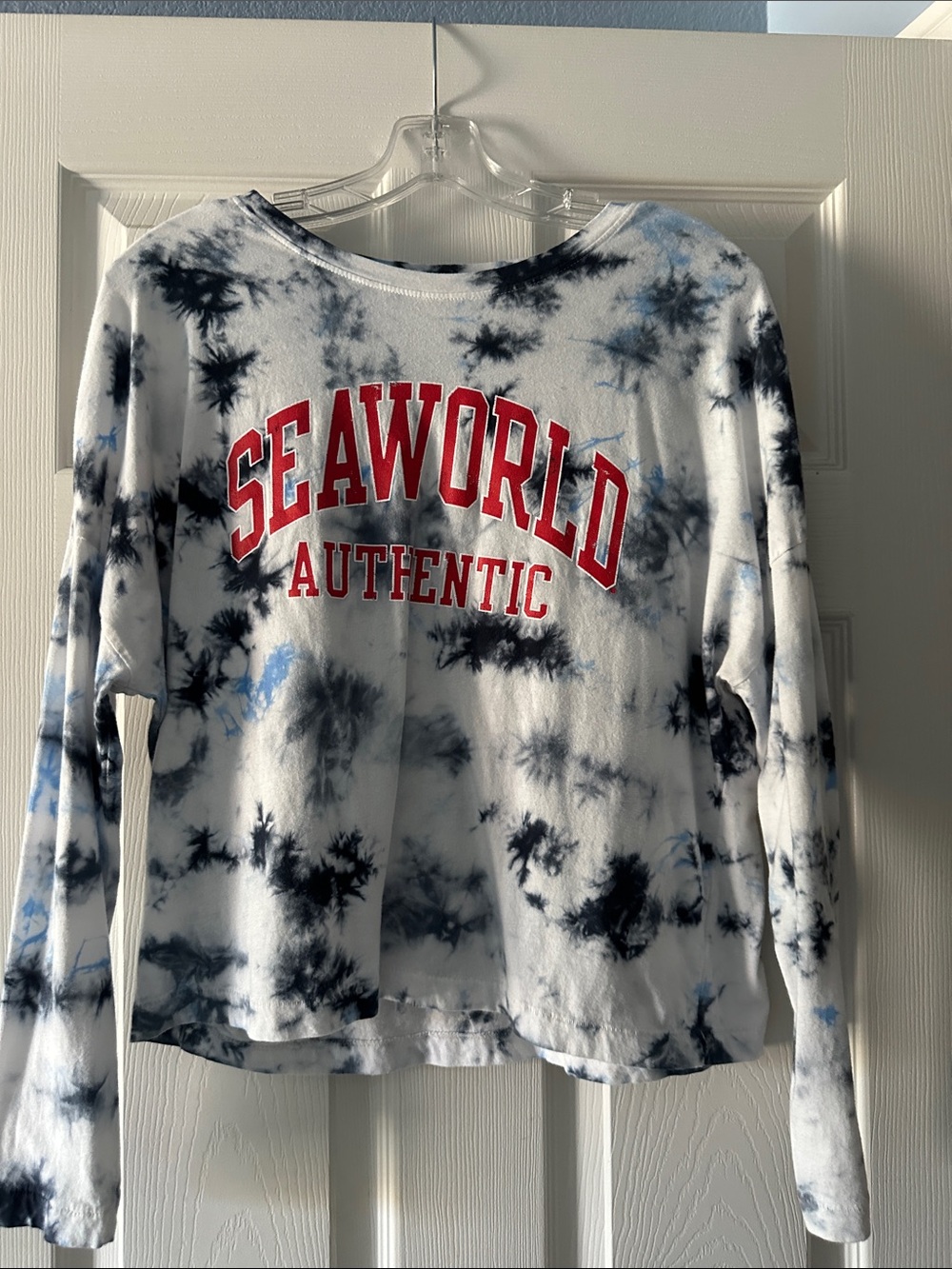 Seaworld Authentic Tie-Dye Long Sleeve Tee - White/Red/Black/Blue